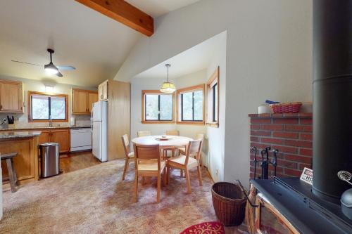 Tahquitz View Chalet – Photos 5