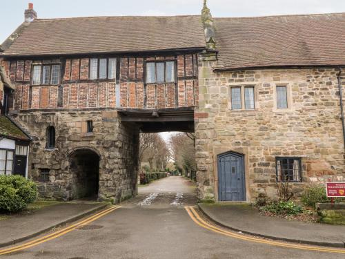 Porter's Lodge – Photos 3