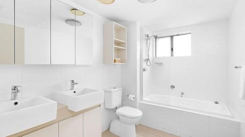 Un baño de Cote D'Azur Resort