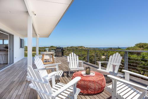 Μπαλκόνι ή βεράντα στο The Bunker - Coastal home in Gracetown - relaxing!