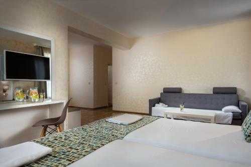 Galeriebild der Unterkunft Marina Sands Bijou Boutique - Amazing views in Obsor