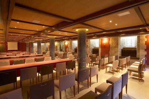 Khu vực ghế ngồi tại RICE Palacio de los Blasones