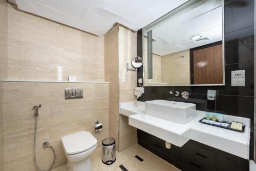 Kupaonica u objektu Pearl Swiss Hotel