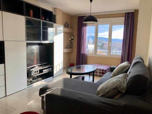 H&H Suite Train Station Apartament