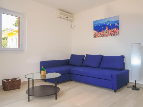 Apartment Gordana-2 by Interhome