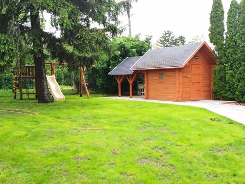 Vonkajšia záhrada v ubytovaní Holiday Home Hajnal by Interhome