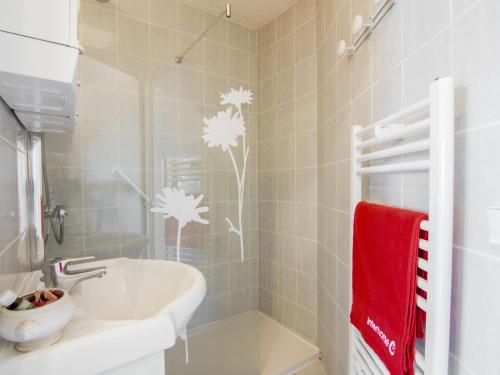 Apartment Le Vieux Port-1 by Interhome