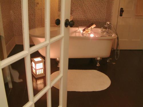 Imagen de la galería de Stevenson Farms-Harvest Spa B & B, en Alliston