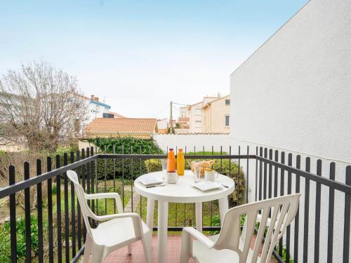 Studio Les Amandiers by Interhome