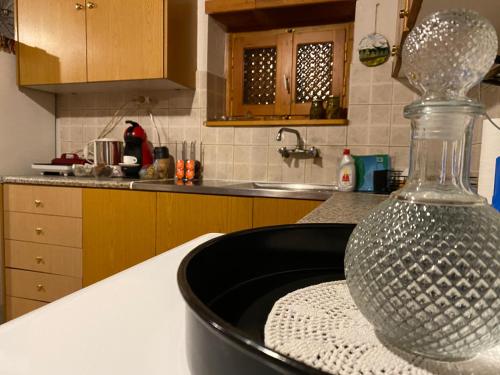 Una cocina o cocineta en Σπίτι στο βουνό