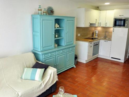Apartment Les Jardins de la Plage-11 by Interhome