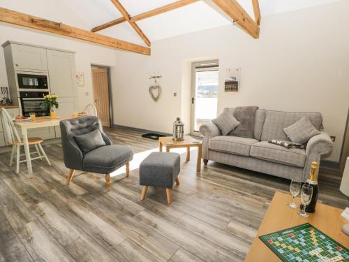 Lowdale Barns East – Photos 3
