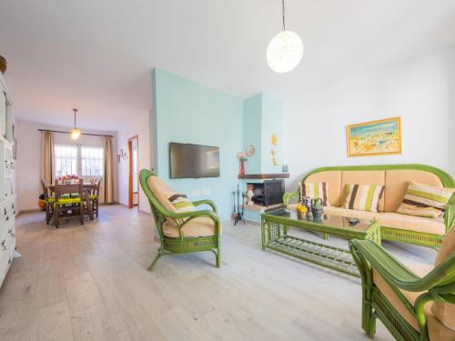 Holiday Home Desiree by Interhome