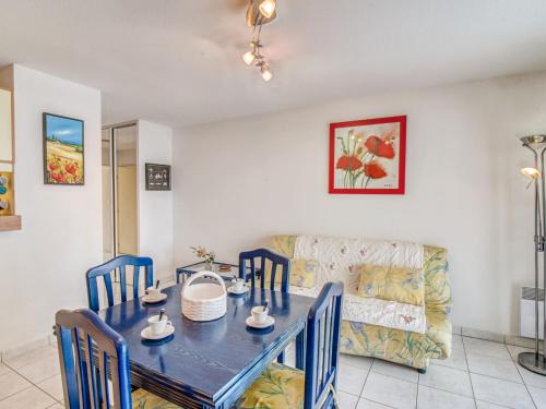 Apartment Grand Sud-16 by Interhome