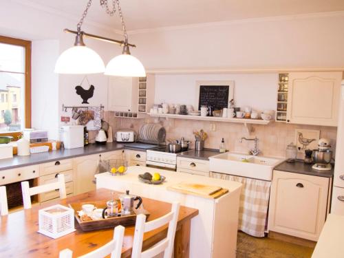 Kuchyň nebo kuchyňský kout v ubytování Apartment Zábřeh-Lukavice 1 by Interhome
