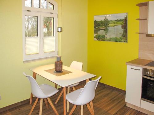 Kuchyň nebo kuchyňský kout v ubytování Apartment Tulpe by Interhome