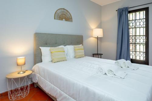 Gorgeous 2BDR W Patio & Pool by LovelyStay