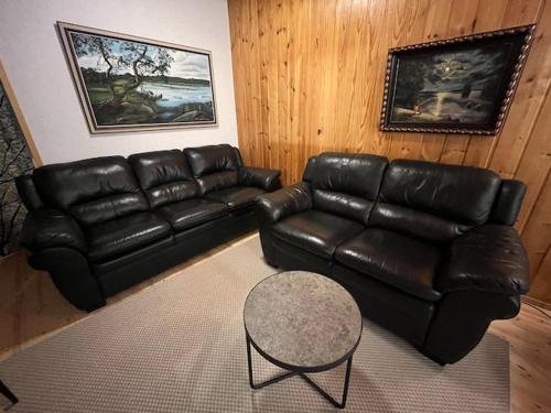 Ruang duduk di Huoneisto Tikkakoski - Apartment in Tikkakoski