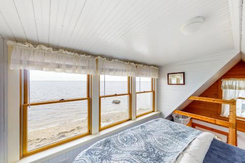 Afbeelding uit fotogalerij van Dream Harbor Cottage in Surry