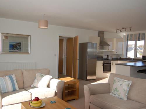 28 Clock Tower Court – Photos 4