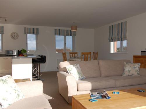 28 Clock Tower Court – Photos 5