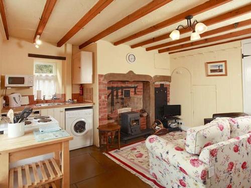 Kuchyň nebo kuchyňský kout v ubytování Croft Head Cottage