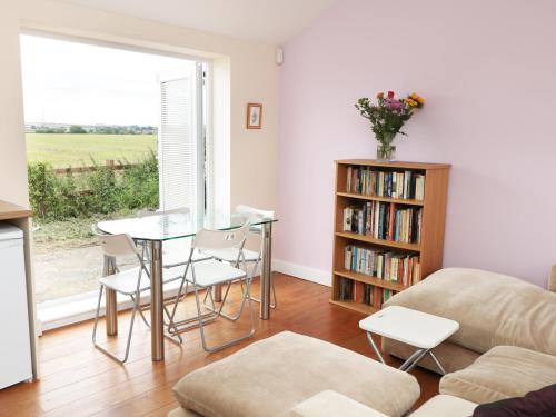 Bowler Yard Cottage – Photos 3