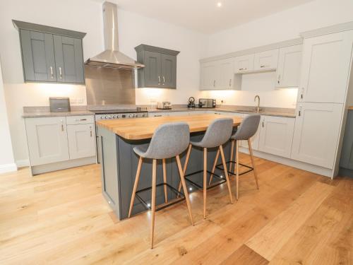 Oak Cottage – Photos 3
