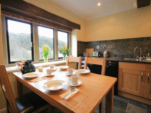 Lakeside Cottage – Photos 5