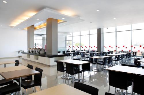 Restaurace v ubytování Amaris Hotel Palembang