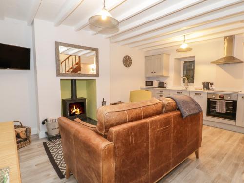 Riverside Cottage – Photos 5