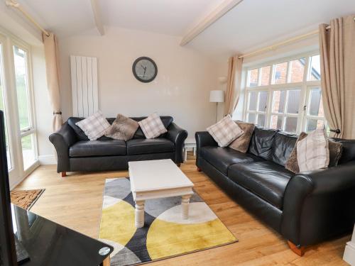 Commonwood Cottage – Photos 3