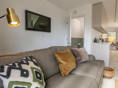 Beachstone, 6 Island Place – Photos 4