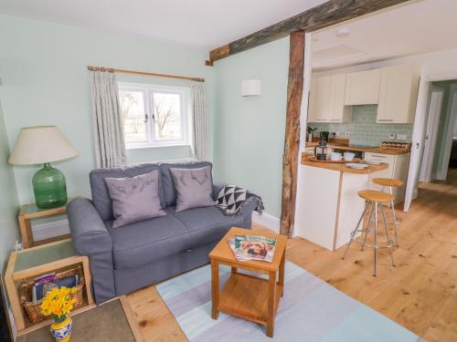 Wigrams Canalside Cottage – Photos 4