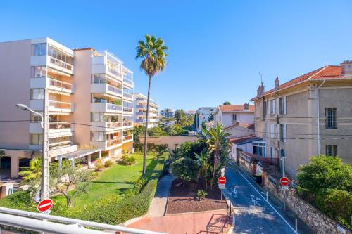 2Br Apartment 100m from Beaches Terrace & Parking