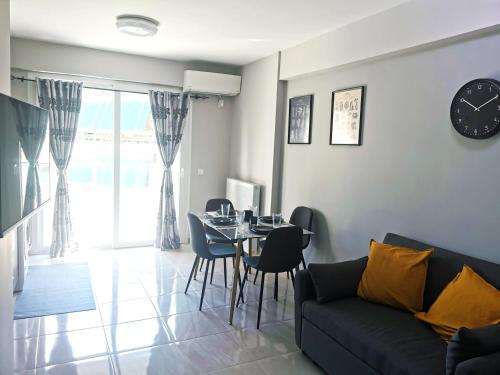 7-Athens new morden comfortable-center,metro,private parking