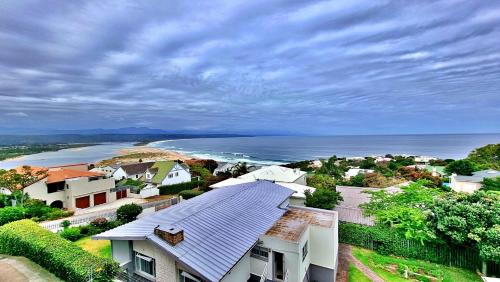 Foto dalla galleria di Summerhill Self-Catering Holiday Accommodation a Plettenberg Bay