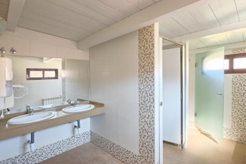 Et badeværelse på Albergue LaMorena