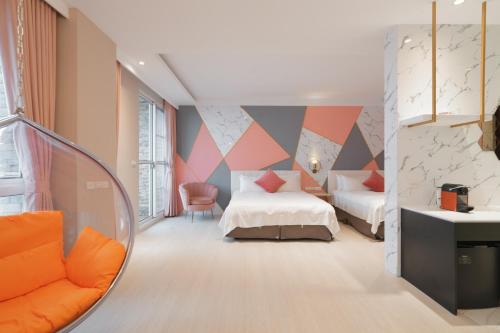 Postel nebo postele na pokoji v ubytování Cingjing Florence Resort Villa