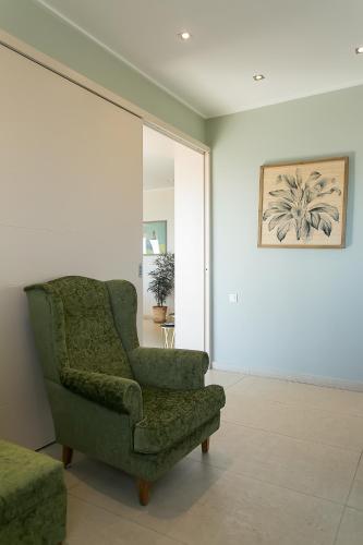 Zona de estar de Terra e Mare Seaview Villa with Private Pool & Beach access