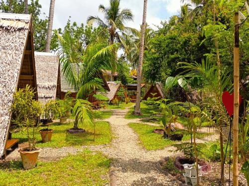 Zahrada ubytování Archery-Asia Nipa Huts Moalboal