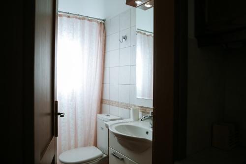 Koupelna v ubytování Feels like home apartment in Zagora