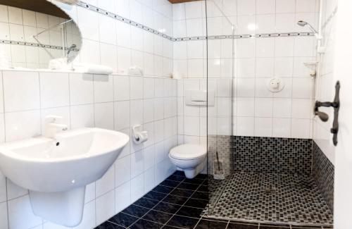 Koupelna v ubytování Landgasthof Sonnenhof