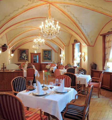 Ruang duduk di Romantik Hotel Burgkeller Residenz Kerstinghaus