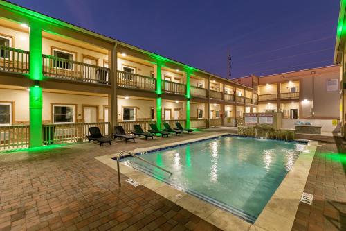 Πισίνα στο ή κοντά στο El Delfín Lodge