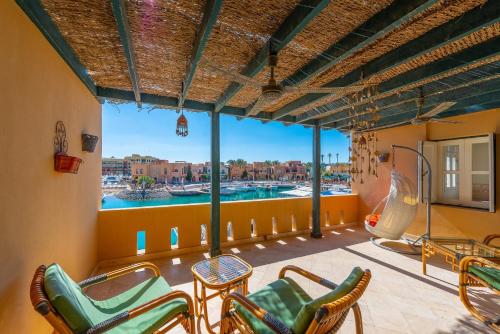 The swimming pool at or close to VESTA - El Gouna Residence