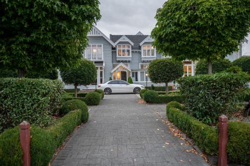 Eliza's Manor – Photos 3
