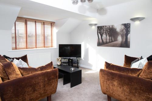 8 Eureka Mews – Photos 3