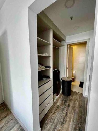 Φωτογραφία από το άλμπουμ του Luxury apartment with balcony and view σε Κίτo