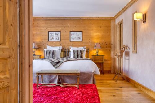 Postel nebo postele na pokoji v ubytování Hôtel l'Hélios